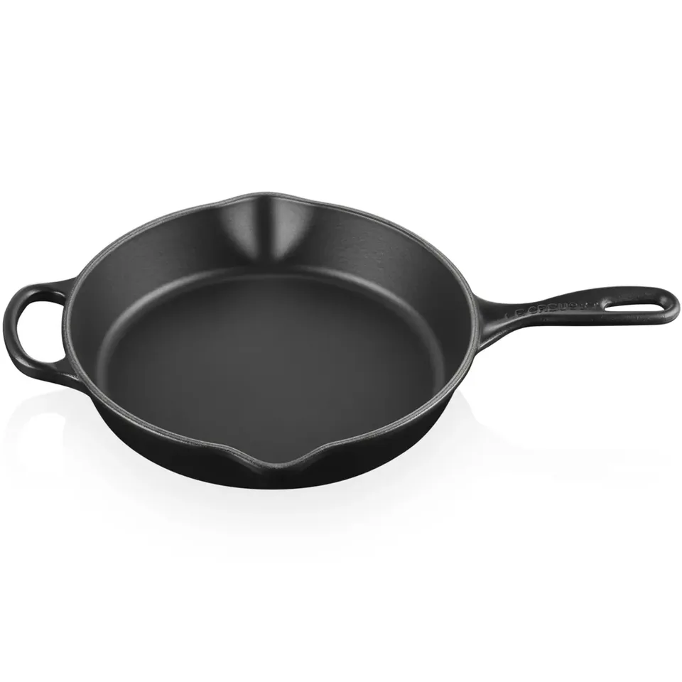 Le Creuset Signature djup stekpanna 26 cm i mattsvart gjutjärn