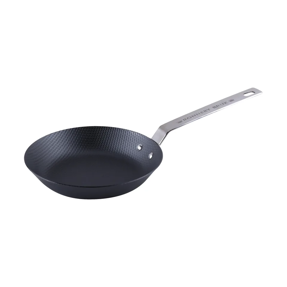 Ronneby Bruk Carbon kolstålspanna 20 cm med rostfritt handtag