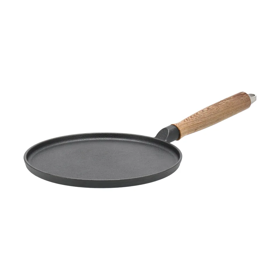 Nordwik pannkakspanna i gjutjärn med trähandtag